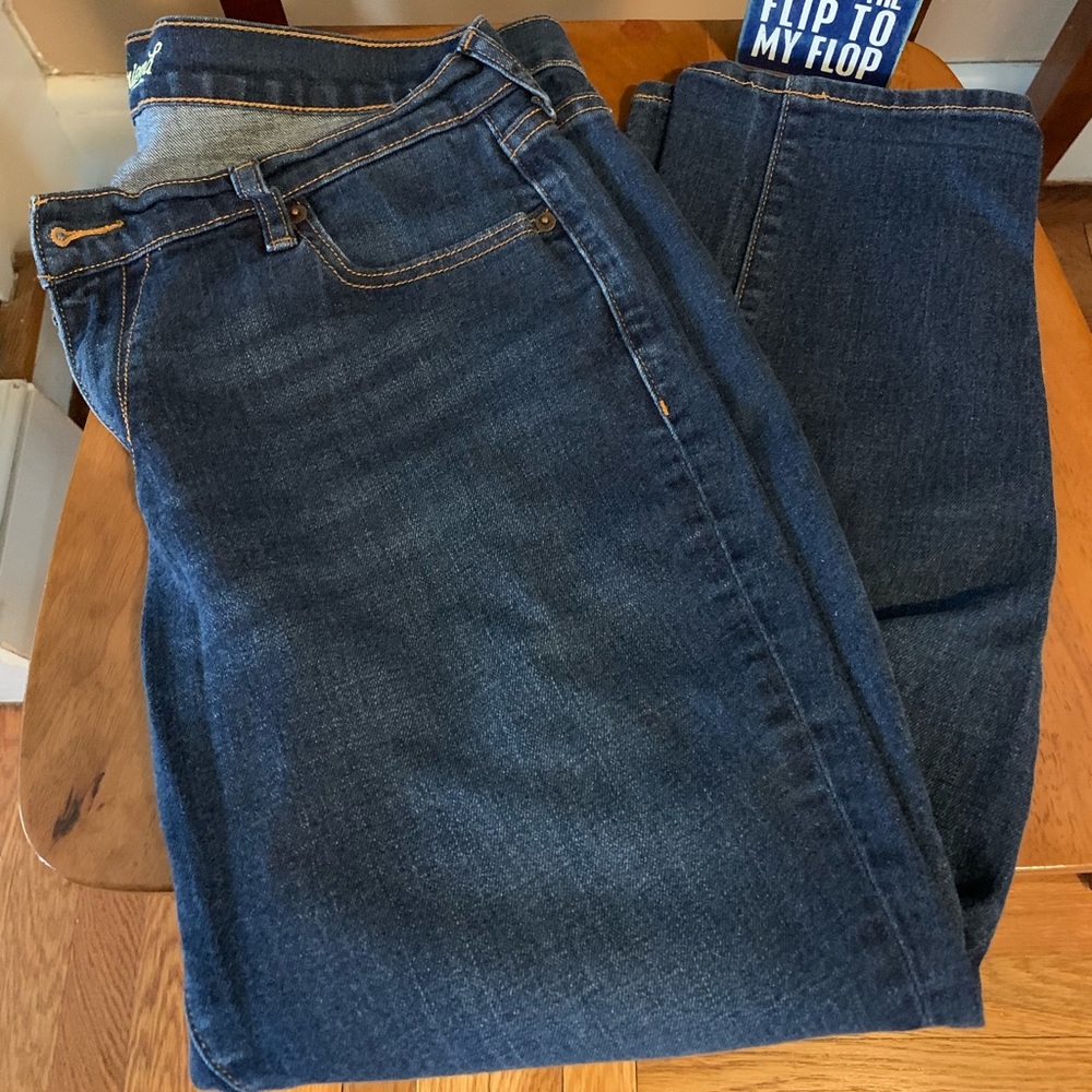 Old Navy Boyfriend denim capris size 10